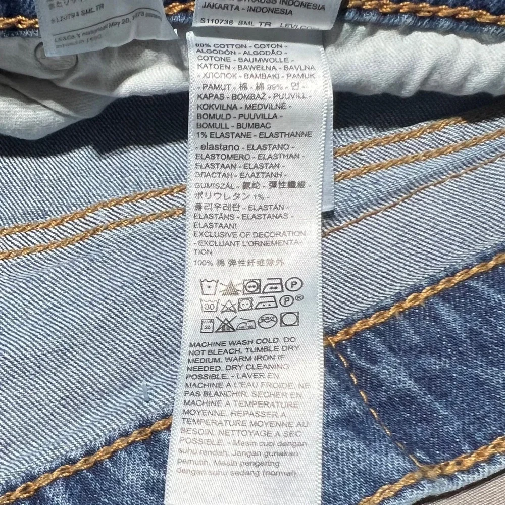 Levis 559 Relaxed Straight Jeans Mens 34x30 Medium Wash Blue Denim 00559-0590